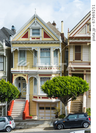close up of a Painted Lady in Alamo square 67969251