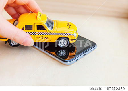 Smartphone application of taxi service for online Smartphone application of taxi service for online 67970879