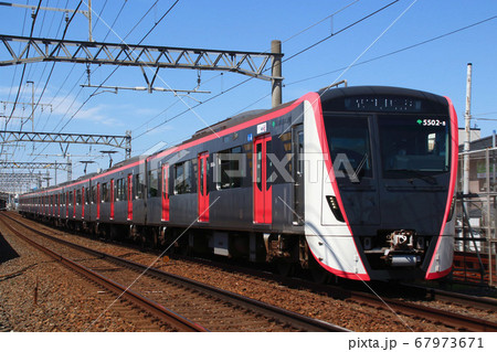 ［A］都営地下鉄浅草線5500形（各駅停車） 67973671