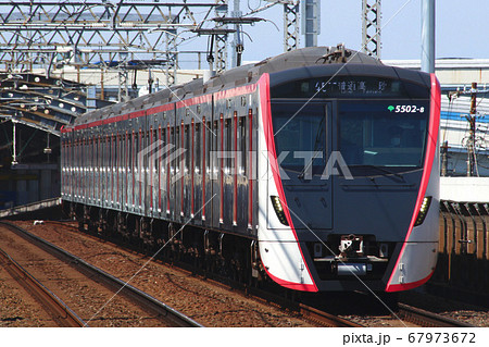 ［A］都営地下鉄浅草線5500形（各駅停車） 67973672