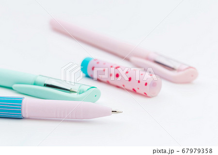 Set of pens isolated on white background Set of pens isolated on white background 67979358