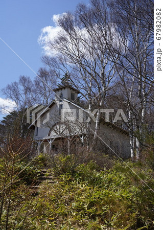廃墟 廃教会 長野県 白樺湖 ホテルグランビュー蓼科 聖ソフィア白樺高原教会 教会 結婚式場 聖堂の写真素材 6790