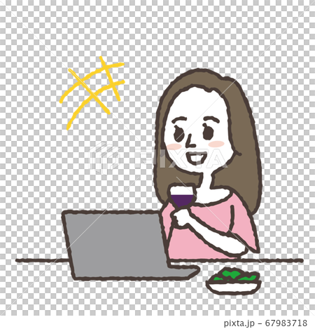 オンライン飲み会をしている若い女性のイラスト オンライン飲み会をしている若い女性のイラスト 67983718