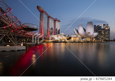 Singapore's landmark and skyline at night with city lights 67985284