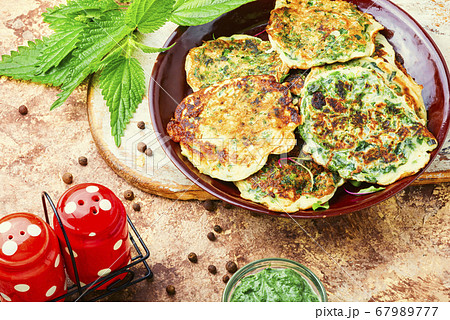 Diet fritters with nettles. Diet fritters with nettles. 67989777
