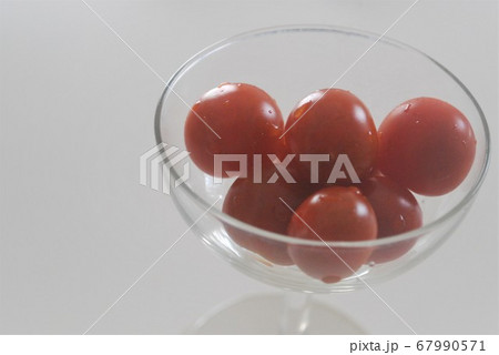 トマト トマト 67990571