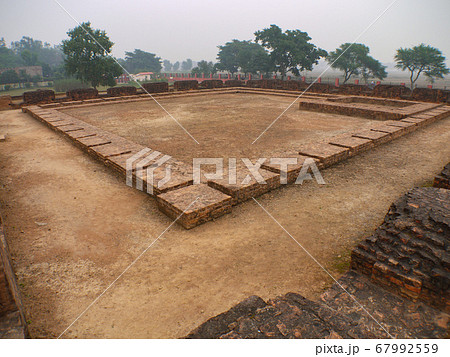 インド：カピラ城 67992559