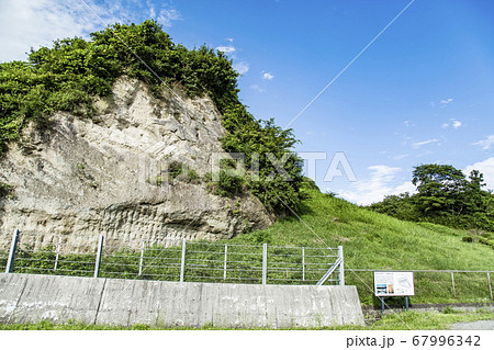 山畑横穴装飾古墳群　国指定史跡　山畑横穴群 67996342