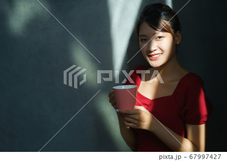 Woman beauty, lifestyle 67997427