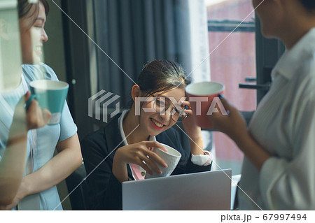 Teamwork, conversation Teamwork, conversation 67997494