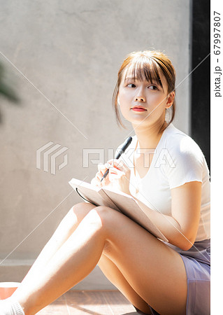 Woman lifestyle Woman lifestyle 67997807