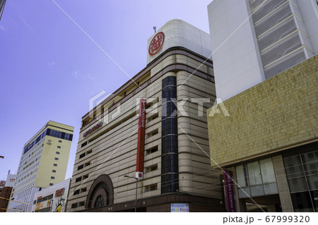 松山市街　松山三越　愛媛県松山市 67999320