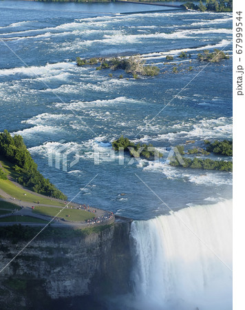 ナイアガラの滝・カナダ滝 俯瞰 / Niagara Falls ナイアガラの滝・カナダ滝 俯瞰 / Niagara Falls 67999544