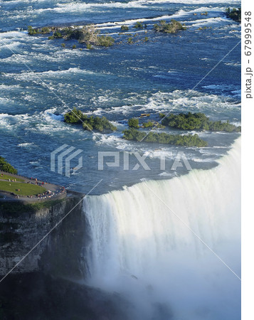 ナイアガラの滝・カナダ滝 俯瞰 / Niagara Falls 67999548