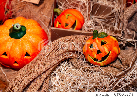 Orange ceramic pumpkin heads for halloween in Orange ceramic pumpkin heads for halloween in 68001273