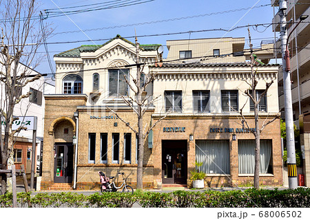 京大北門前カフェ進々堂　1930年開店　フランス風カフェ　レトロ喫茶　歴史的建造物　 68006502