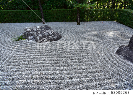 退蔵院　陰陽の庭 68009263