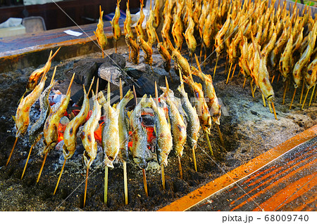岩魚の塩焼き、湯滝、日光市、栃木県、日本 68009740