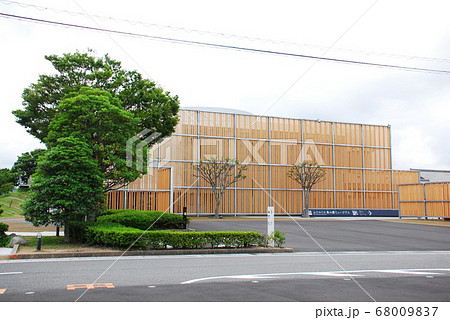「ふじのくに茶の都ミュージアム」の建物(静岡県島田市) 68009837