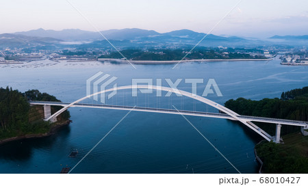 《宮城県》朝の気仙沼大島大橋 《宮城県》朝の気仙沼大島大橋 68010427