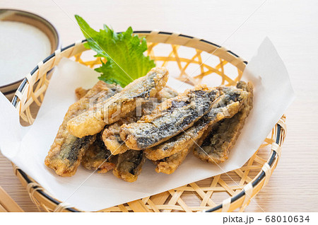 魚の竜田揚げ さんま 魚の竜田揚げ さんま 68010634