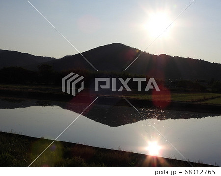 三輪山 朝日 三輪山 朝日 68012765