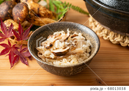 松茸ご飯 68013038