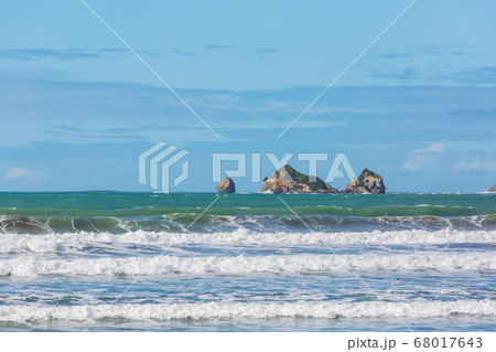 New Zealand coast 68017643
