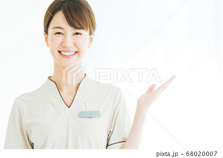 女性スタッフ　美容 68020007