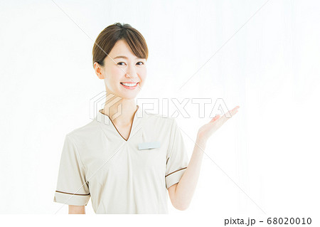女性スタッフ 美容 女性スタッフ 美容 68020010