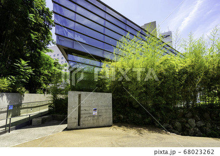 松山市街　坂の上の雲ミュージアム　愛媛県松山市 68023262