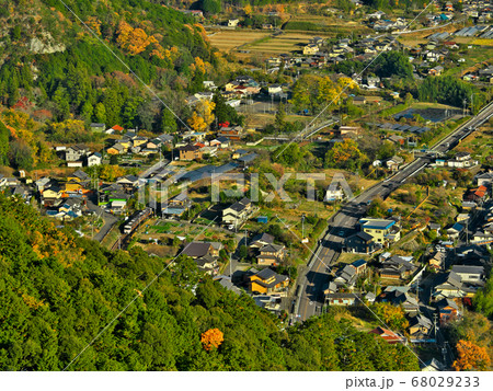 遠見山から俯瞰　岐阜県川辺町 68029233