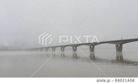 足 橋 ブリッジ 68031408