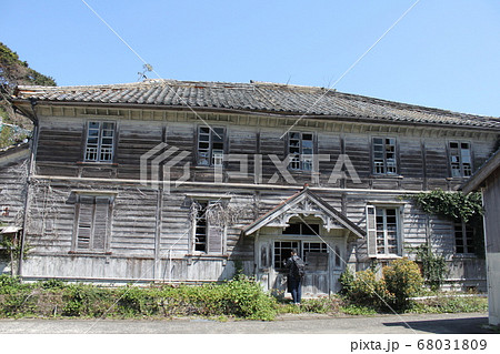 長崎県新上五島町の旧湯川病院 長崎県新上五島町の旧湯川病院 68031809