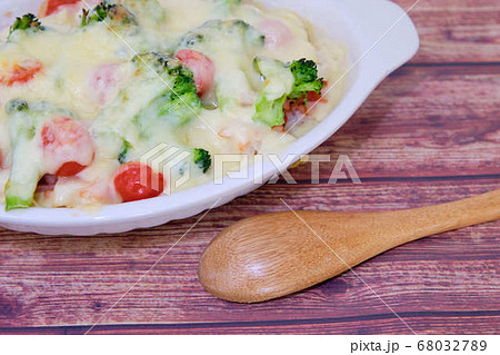 手作りディナーピザドリア 68032789