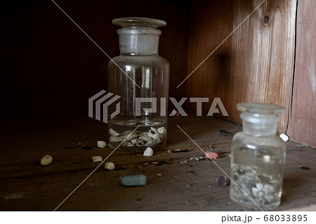 小学校の廃墟 小学校の廃墟 68033895