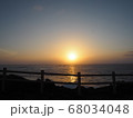 東平安名崎からの朝日 68034048