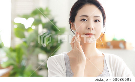 女性の美容イメージ スキンケア ボディケア エステサロン 女性の美容イメージ スキンケア ボディケア エステサロン 68036695