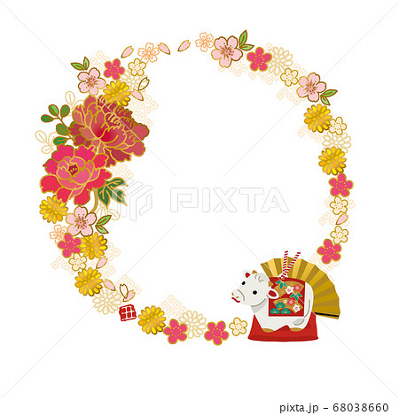 牛の置物と花のフレーム　豪華　年賀状素材　金　土鈴 68038660