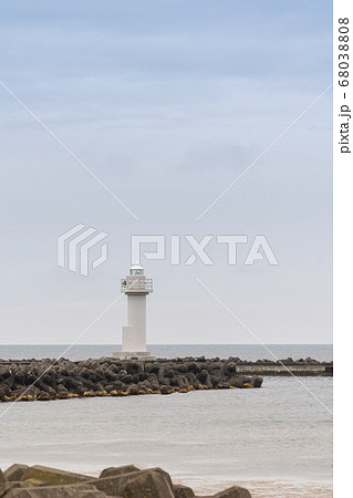 恵山泊港西防波堤灯台 68038808