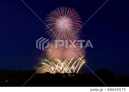 いせはら芸術花火大会「メロディー花火」 68040575