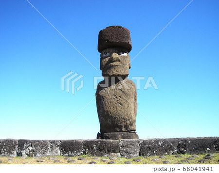 イースター島のモアイ像の写真素材 [68041941] - PIXTA