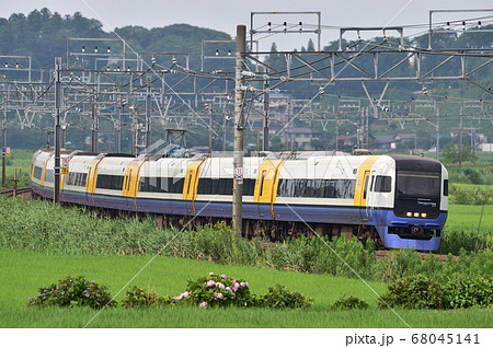 総武本線 佐倉ー物井 JR東日本 255系 Be-05編成(幕張) しおさい 総武本線 佐倉ー物井 JR東日本 255系 Be-05編成(幕張) しおさい 68045141