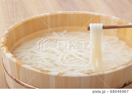 釜揚げうどん 釜揚げうどん 68046967