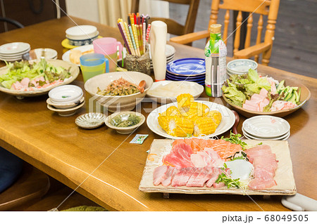 実家へ帰省した時のごちそう 68049505
