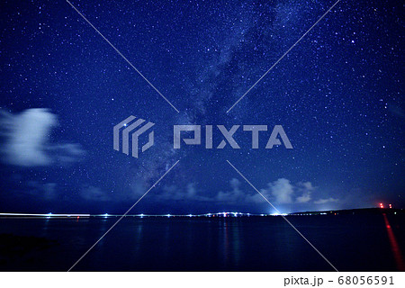 宮古島／伊良部大橋の星空 68056591