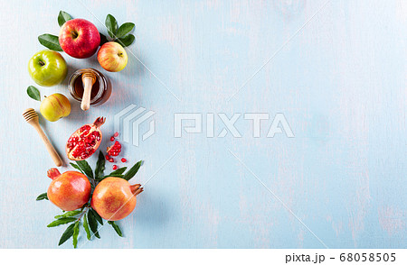 Rosh hashanah (jewish New Year holiday), Concept Rosh hashanah (jewish New Year holiday), Concept 68058505