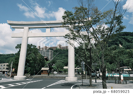 照国神社の鳥居を見上げる構図の写真素材