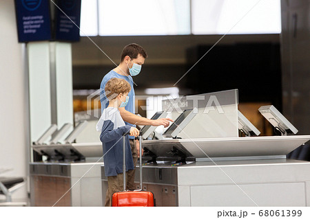 family travel during coronavirus pandemic family travel during coronavirus pandemic 68061399