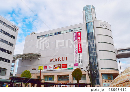 草加駅東口（埼玉県草加市） 68063412